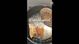 Ramzaan Special|| Khowa Gujhiya|| Karanji Recipe|| #gujhiya #khowa #karanji zainab kitchen with vlog