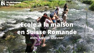 Vivre l'école à la maison en Suisse Romande