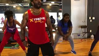 Xtreme Hip Hop with Phil : Let’s Squat it out