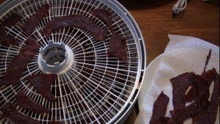 Making Beef Jerky With a Nesco Dehydrator (FD-75PR)