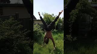 Yoga Practice Outdoors under the sunshine on beautiful day. (Yogi anywhere anytime) #yogapractice