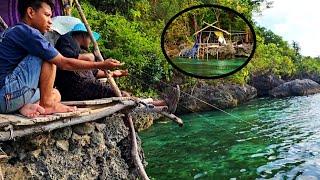 Hidup diPulau terpencil, Mancing Ikan dari Gubuk Kakek bikin bule ini makin betah