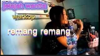 jelajah wanita.penjual kopi bertato mantap.