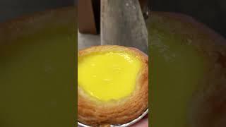 Have you tried a puff pastry egg tart before? This bakery in Wan Chai, Hong Kong sells them.