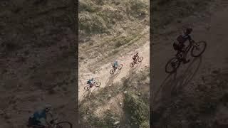 David Valero liderando el pelotón de la Andalucía bike Race #therango82 #mtb #mtbparejas #abr2025