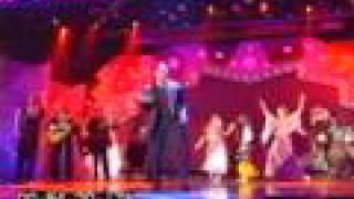 Amr Diab 7abibi Noor El Aen Live World music Awards HQ