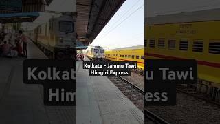 (Kolkata - Jammu Tawi)// himgiri Express high speed crossing at 130 kmph #tranding #shorts #viral