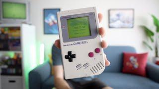 Playing an Original Game Boy in 2023