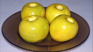 Baked apples in the microwave.