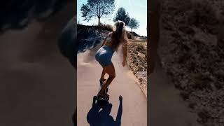 beautiful girls with concrete surfing / surfing lover/#surfing #games #gameplay #shorts #short