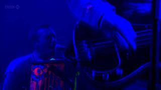 Coldplay (HD) - Everything's Not Lost (Glastonbury 2011)