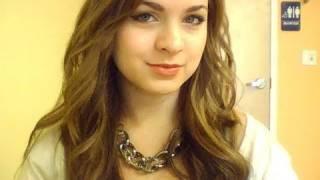Fall/Winter 2010 Hair Trends: Loose Natural Waves