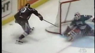 Mike Richter Robs Pavel Bure