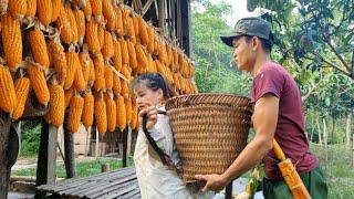 Youthful love. Giang and a hunter harvested corn. build life