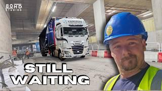 HGV Drivers Long Wait and Blindside Reversing. UK Trucking.