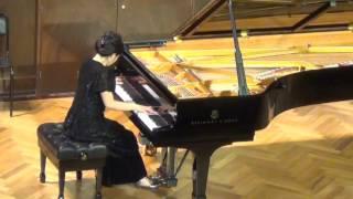 Sachiko Eto plays Debussy's Estampes