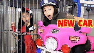 Pretend Play Police Locked Up Kaycee with New Car