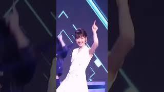 Beautiful girl hahaha, this dance is too hot eyes, Mao Xiaotong goddess beauty little assistant