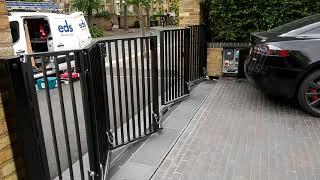 Telescopic Trisliding Triple Panel Trackless Gates