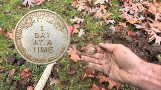 One Day At A Time : Metal Detecting - Silver - Coppers - Wheaties And More!