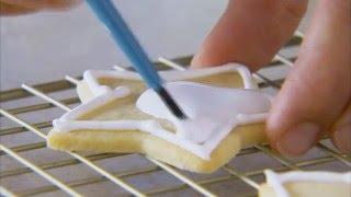 How to Frost Sugar Cookies