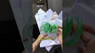 翡翠乾貨 | 預算不同，是選種水還是選色️#珠寶首飾 #手鐲 #翡翠 #玉石 #翡翠知识 #十玥珠寶翡翠 #十玥珠寶翡翠二號店 #十玥珠寶翡翠直播