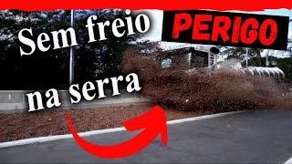 Carreta sem freio na serra da Anchieta e o desespero dos caminhoneiros no rádio: "sai da frente"