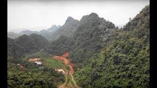 Gem mines and market - A visit to the Luc Yên district in Vietnam