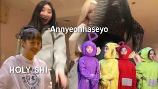 KPOP GIRLGROUP MOMENTS & MEMES TO WATCH BEFORE GOING TO SLEEP