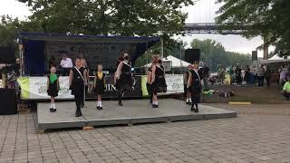 Irish Dancers at Hooley