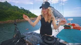 Lia Lisse - Live @ Da Nang, Vietnam / Melodic Techno & Progressive House