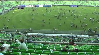 Gunshots Cause Panic, Suspend Monarcas Morelia vs Santos Lagunas, August 20, 2011, Torreón, Mexico