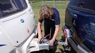 Uncoupling the Caravan from the Towing Vehicle