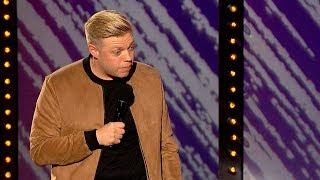 Rob Beckett’s Audience Interaction Goes Wrong | Live at the Apollo | BBC Comedy Greats