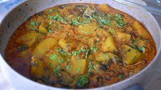 Dhaba style Spicy Potato recipe | Khalida Kitchen | Potato recipe | in Urdu Hindi