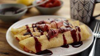 草莓鲜奶可丽饼 - Strawberry and Cream Crepes