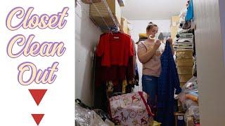 Mobile Home Closet Clean Out and Declutter with me,  inspiration clean up