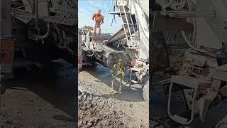 6 #robot #新constructionsite #earthstone robot pouring concrete