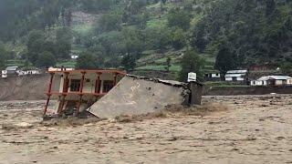 Massive flood destroys Chitral village