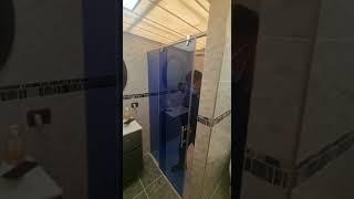 DIVISIONES DE BAÑO EN VIDRIO TEMPLADO EN BOGOTA SISTEMA NACIONAL RS2-INGEVIDRIOS