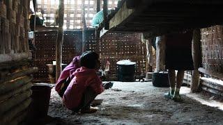 Así vive un grupo de refugiados birmanos en Tailandia