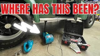 The 12 VOLT CAR JACK Exists But Is It Any Good?