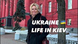 UKRAINE  LIFE IN KIEV! December 27, 2024. The Streets of Kiev, Ukraine. Street Scenes.