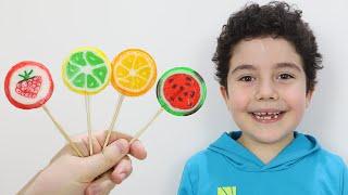 Yusuf buy candy from the market