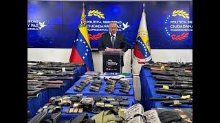 Diosdado Cabello: 400 fusiles y armas decomisadas, agentes de EEUU, españoles y checos detenidos