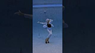 MJdance - UNDERWATER  #pool #smoothcriminal #underwater #moonwalk #Dance #michaeljackson