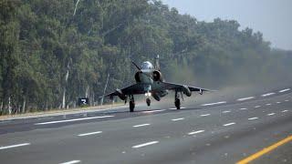 PAF FIGHTERS CONDUCT LANDINGS ON MOTORWAY | PAF PRESS RELEASE | 07 OCT 2020 |