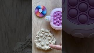 Kinetiksand Popit Machine Fun! #satisfying #kineticsand #fidget #shorts