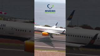 Icelandair Boeing 757 at Madeira Airport