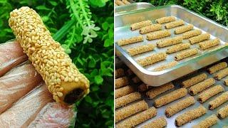 بنص كيلو دقيق عملت كميه كبيره من المنين أو القراقيش بالعجوه/قراقيش